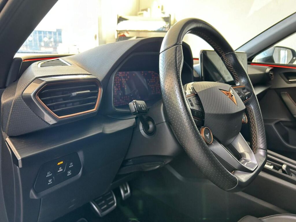 CUPRA Leon 1.4 e-HYBRID 245 CV DSG